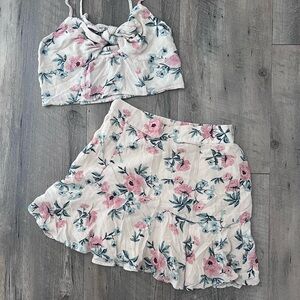 AE 2 Piece Floral Set